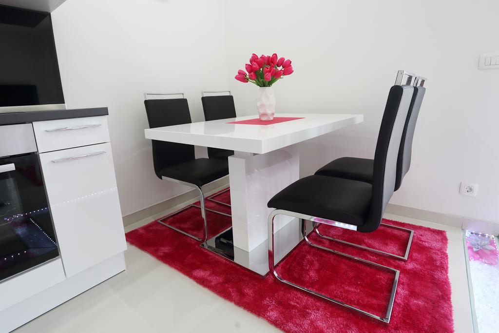 טרוגיר Apartments Taratta 1 מראה חיצוני תמונה